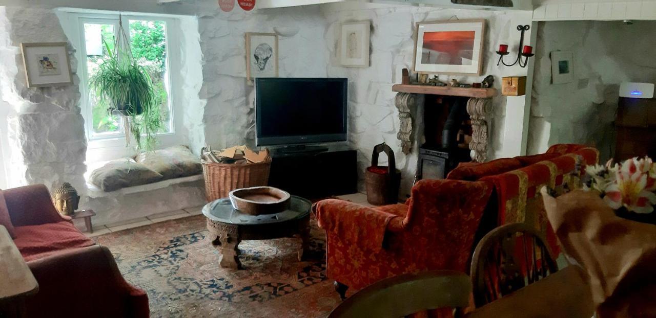 Cozy Carbence Cottage Carbis Bay Exterior photo